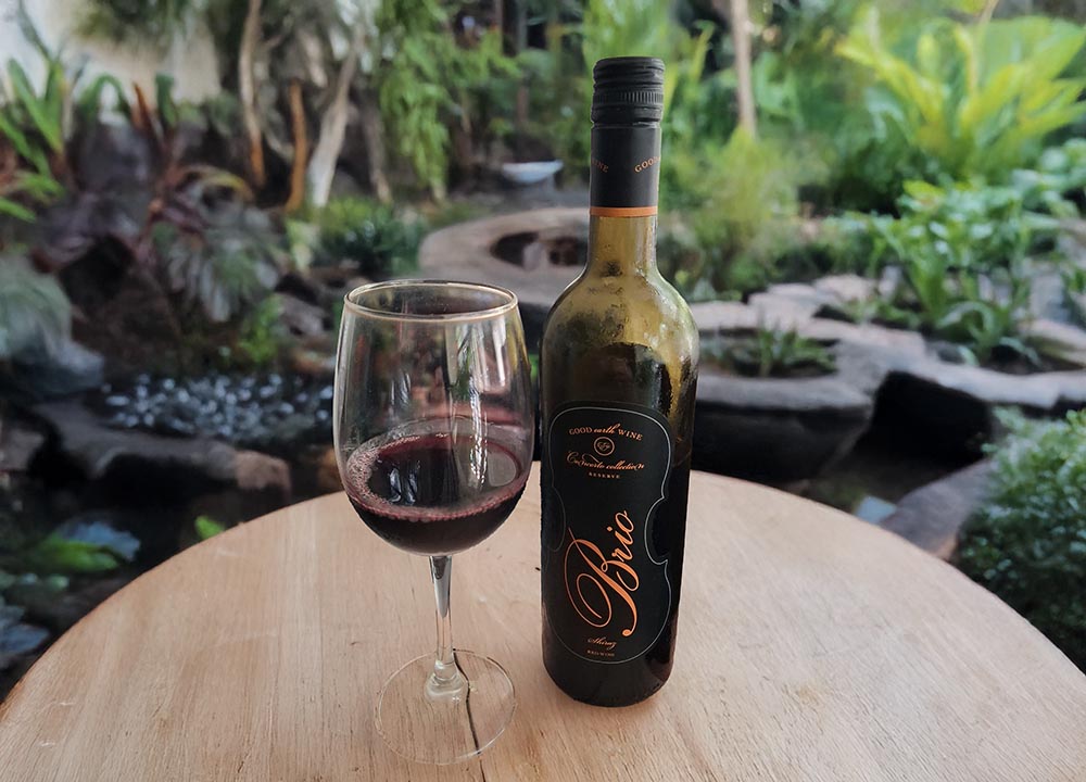 Good Earth Wine Brio