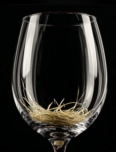 straw wine glass